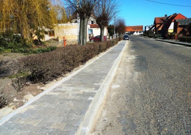Remont chodnika w Drzeczkowie