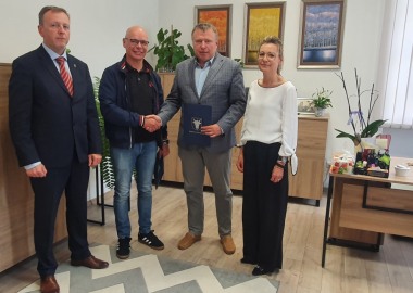 Podpisanie umowy na przebudowę dwóch dachów budynków SOSW Rydzyna