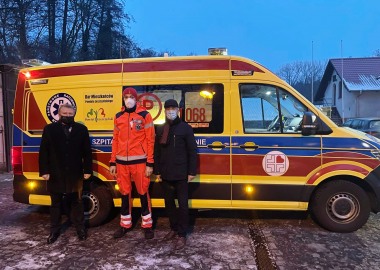 Nowy ambulans w podstacji pogotowia ratunkowego we Włoszakowicach