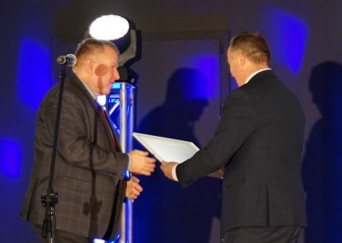 Starosta leszczyński Jarosław Wawrzyniak i wójt gminy Wijewo Mieczysław Drożdżyński podczas jubileuszu 40-lecia reaktywacji gminy Wijewo