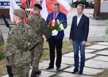 Hołd ofiarom sowieckiej agresji okupacji
