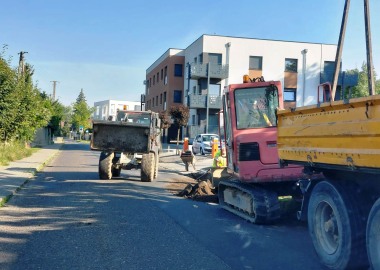 Przebudowa drogi powiatowej - ul. Lotniczej w Strzyżewicach