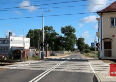 Przejazd kolejowy w Kłodzie