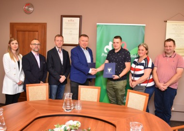 Podpisanie umowy na dofinansowanie rozpoczęcia działalności gospodarczej