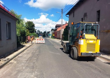 Przebudowa drogi powiatowej - ul. Śmigielskiej w Osiecznej
