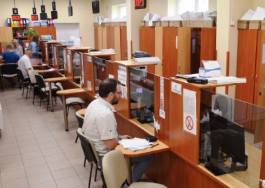 Wydział Komunikacji Starostwa Powiatowego w  Lesznie