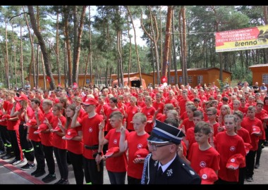 Ślubowanie na członka Młodzieżowej Drużyny Pożarniczej
